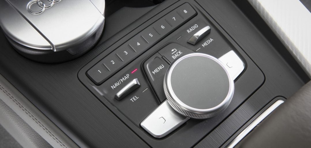 Molette tactile du système MMI Touch de la dernière Audi A4